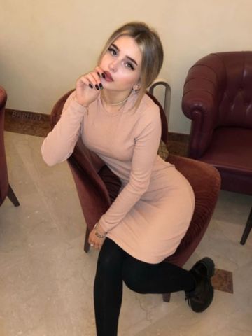 Проститутка Моника